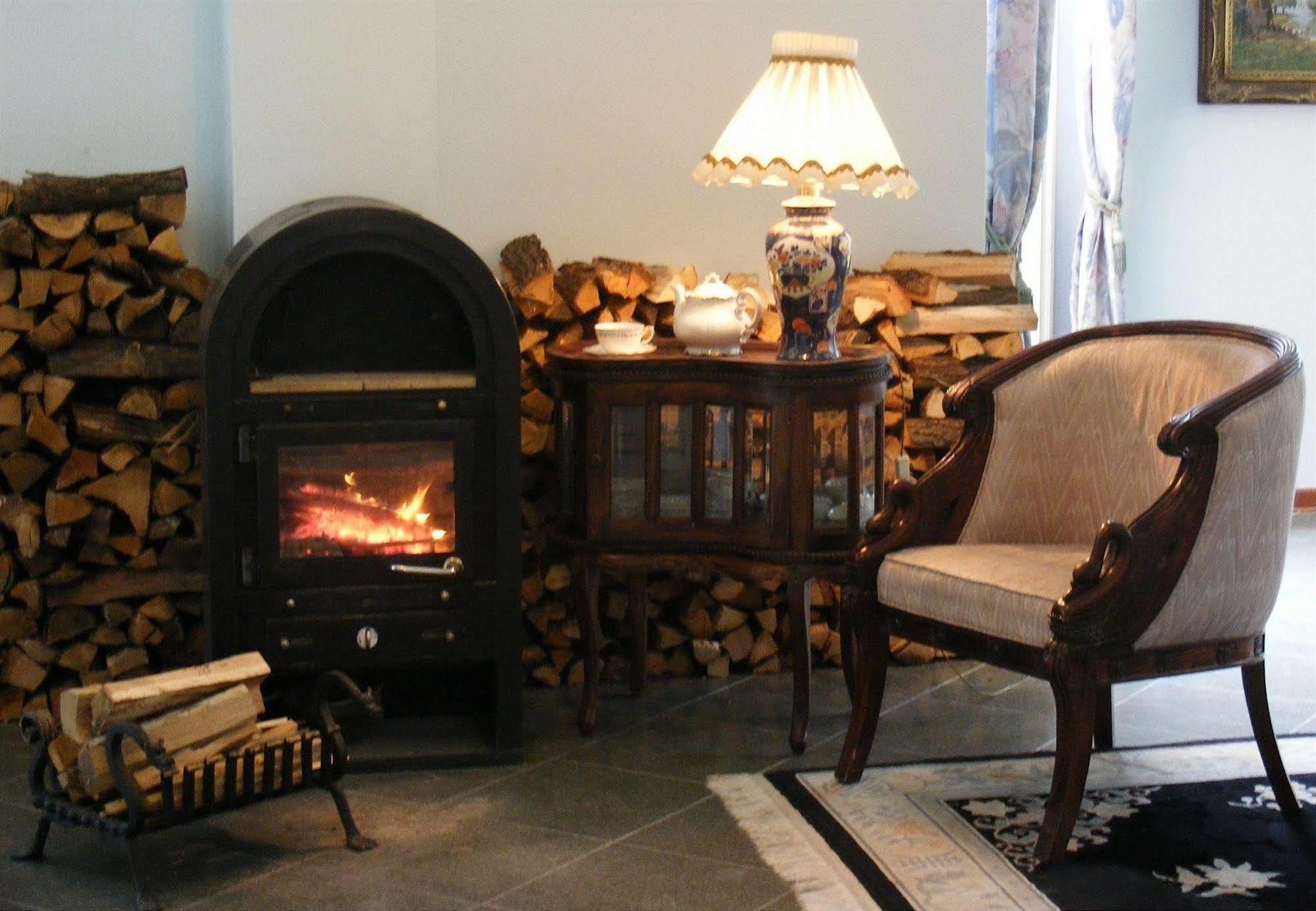 Nr 100 Szentendre Hotel Panzio Szolgaltatasok Bagian luar foto
